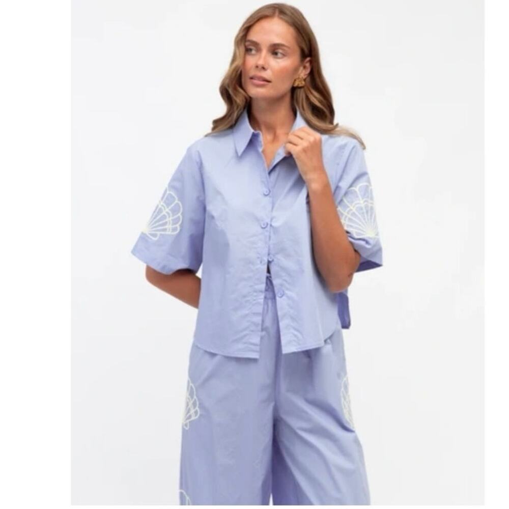 Paper Heart Australia Shell Embroidered Button-Up Top XS